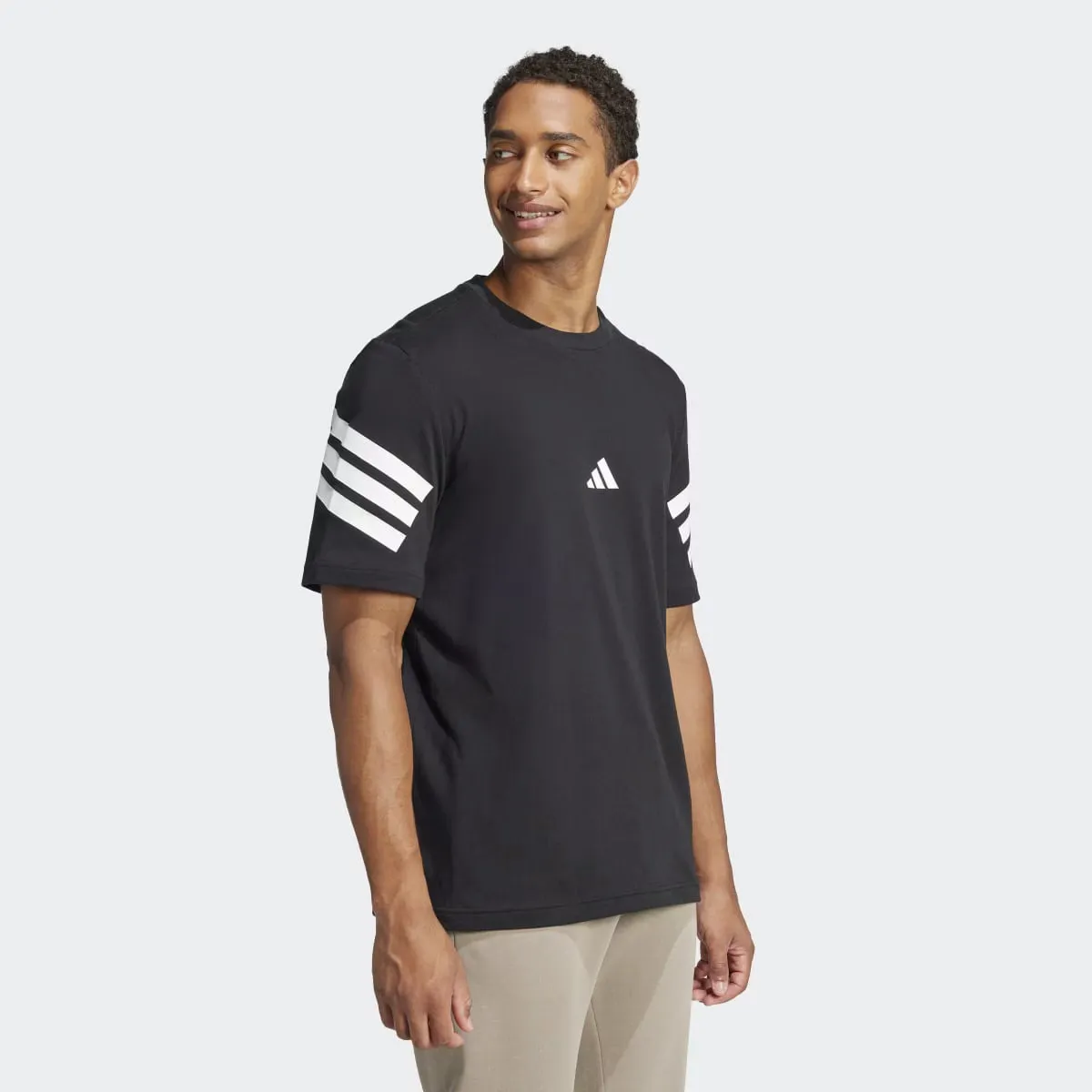 Мужская футболка Adidas Future Icons 3 полоски, чёрный — фото 4