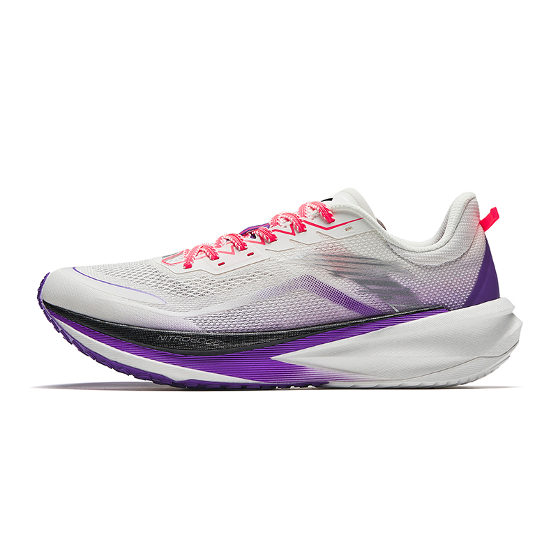 

ANTAS Plastic Pioneer Кроссовки мужские низкие Papyrus White/Noya Purple/Radiant Pink