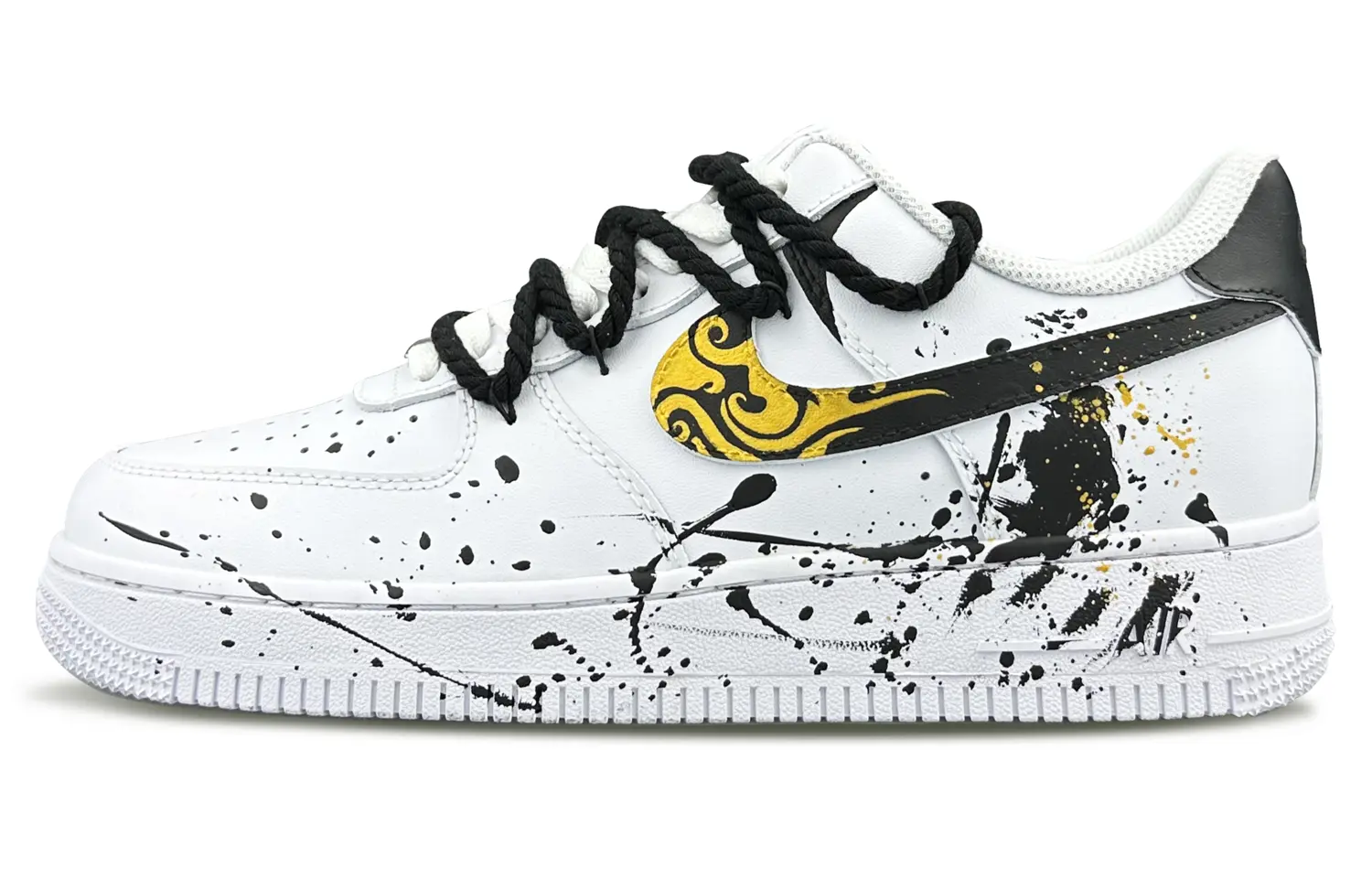 

Кроссовки для скейтбординга Air Force 1 женские низкие черный/белый Nike