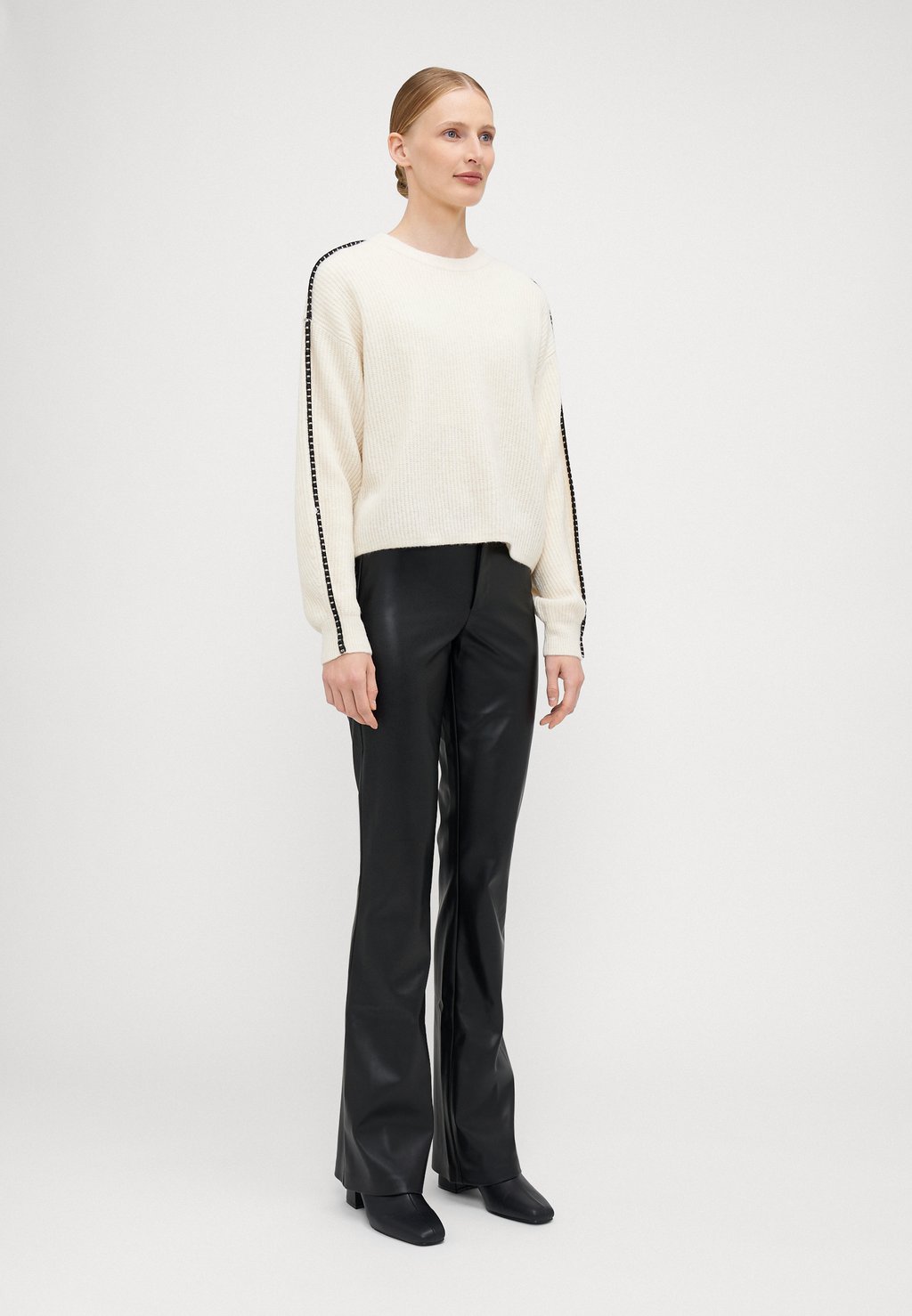 

Джемпер VMZORA O NECK Vero Moda Tall, бежевый