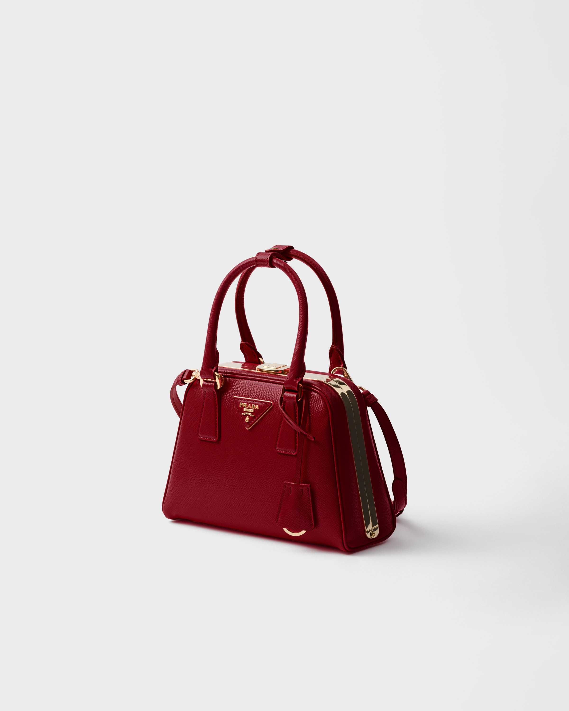 Мини-сумка Prada Pyramid из сафьяновой кожи Prada, вишнево-красный — фото 3