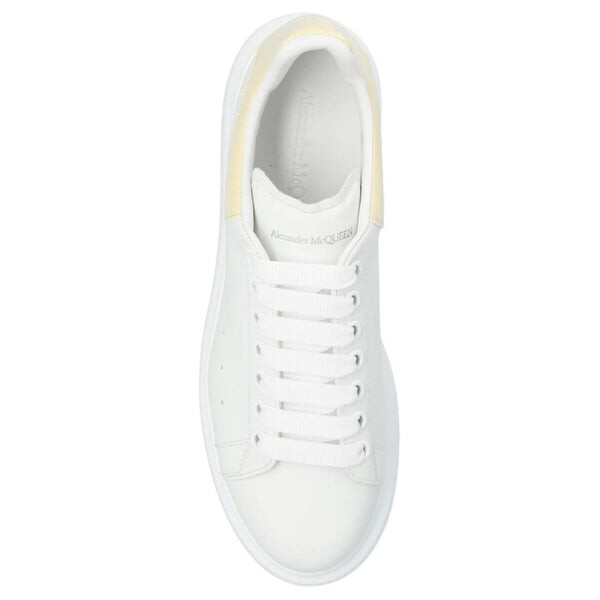 Кроссовки oversized sneakers 'baby yellow white' Alexander Mcqueen, белый — фото 4