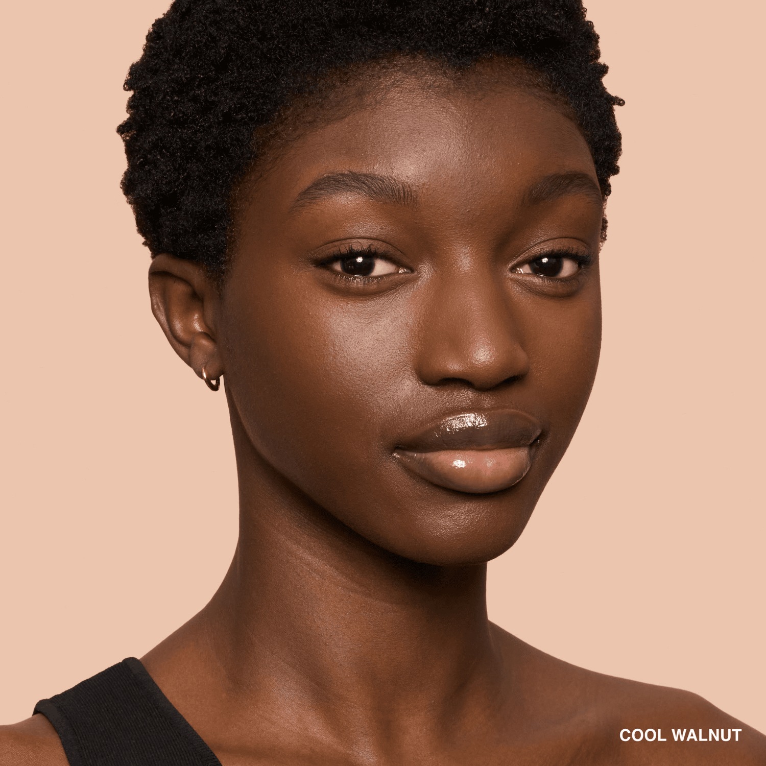 Тональный крем для лица weightless skin Bobbi Brown, 44 - cool walnut, объем 30 мл — фото 4