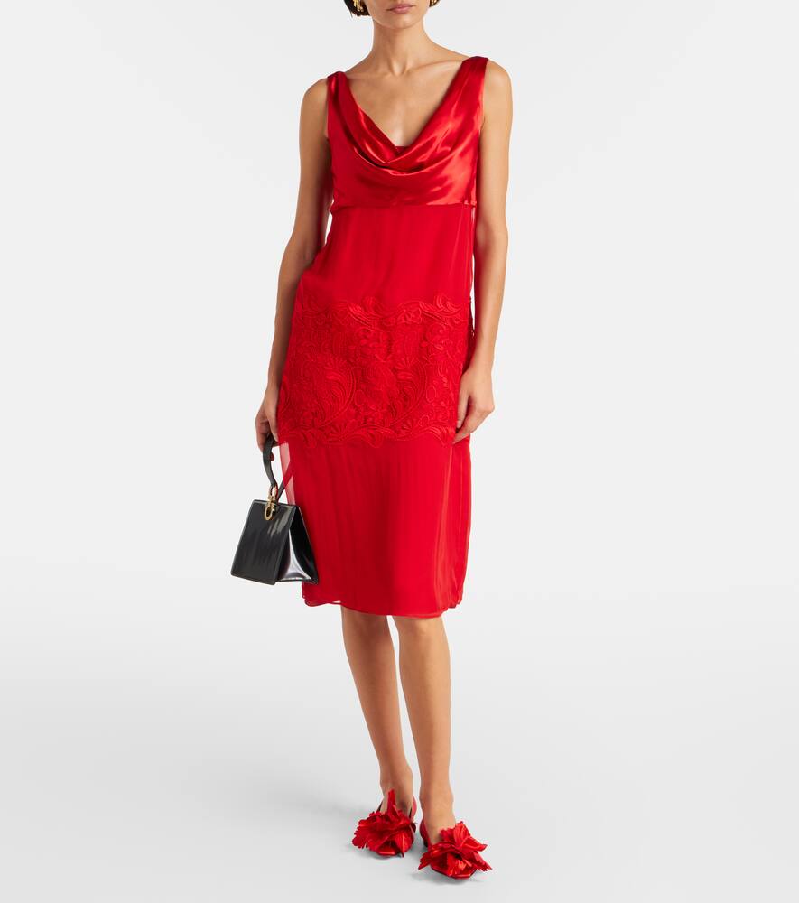 Балетки Gemy из сатина с цветочной аппликацией Ferragamo, Flame Red/Lipst — фото 3