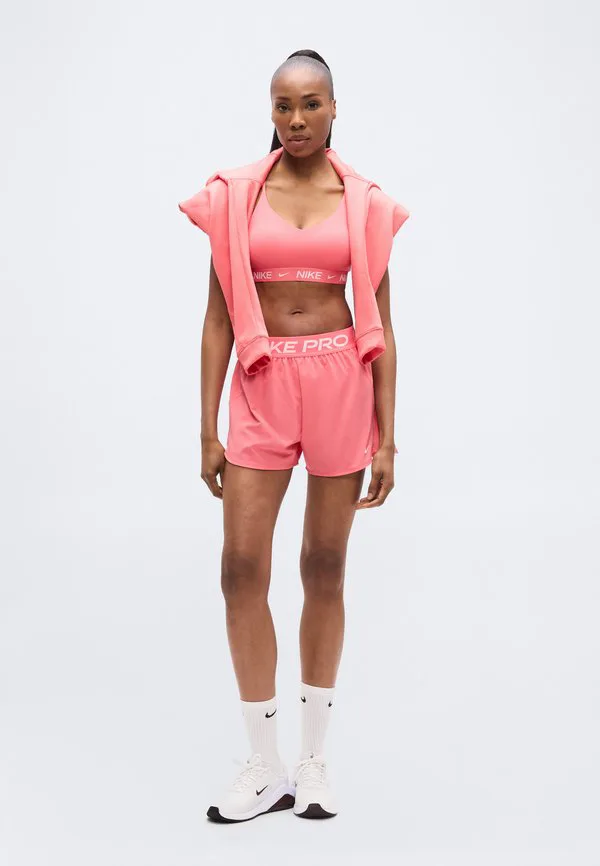 Спортивный бюстгальтер indy с легкой поддержкой Nike Performance, Sea Coral/White — фото 2