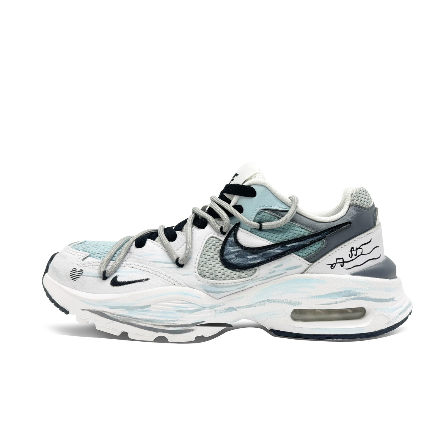 

Кроссовки Air Max Fusion женские с низким верхом серые Nike