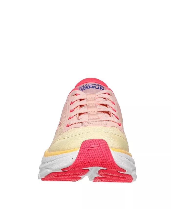Женские слипоны: Max Cushioning Arch Fit — беговые кроссовки Adelphi от Finish Line Skechers, розовый — фото 3