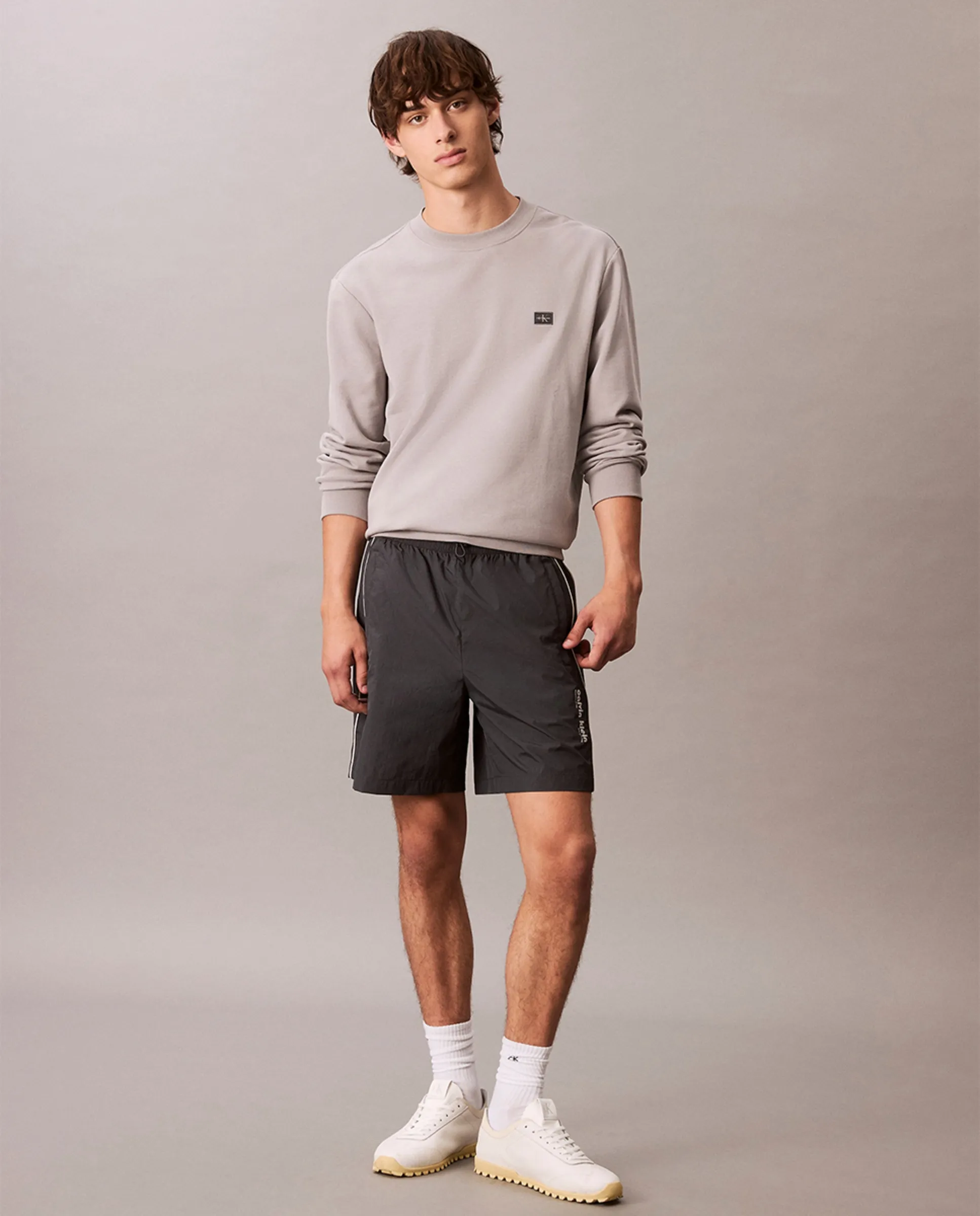 

Мужские шорты расслабленного кроя Calvin Klein Jeans, черный