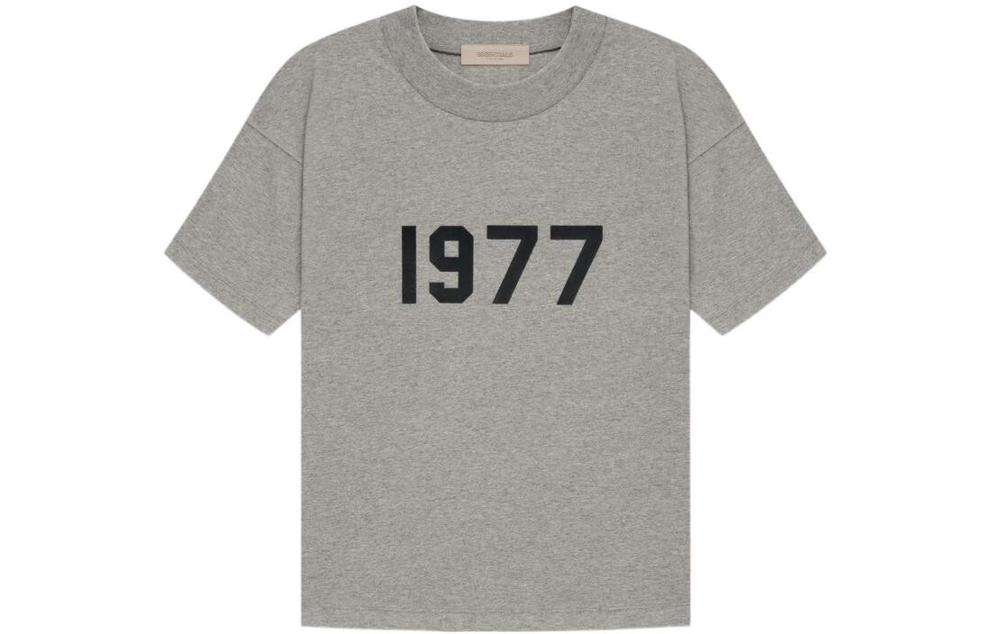 

SS22 Футболка мужская темно-овсяная Fear Of God Essentials, серый