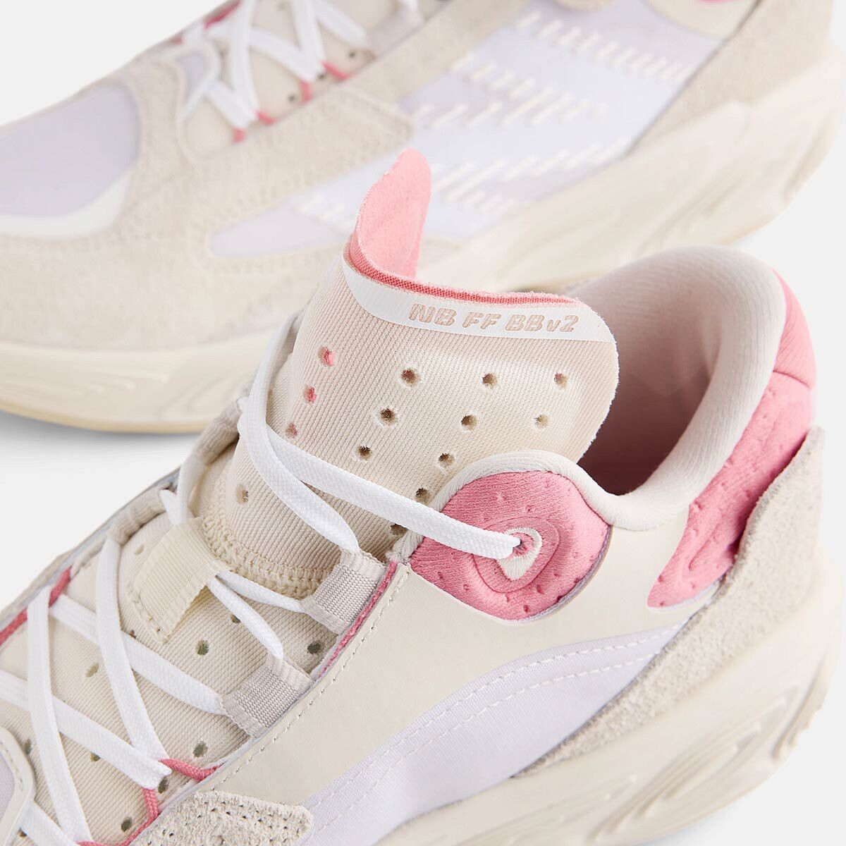 Баскетбольные кроссовки BBFRSHP2 FRESH FOAM BB V2 New Balance, цвет Beige — фото 4