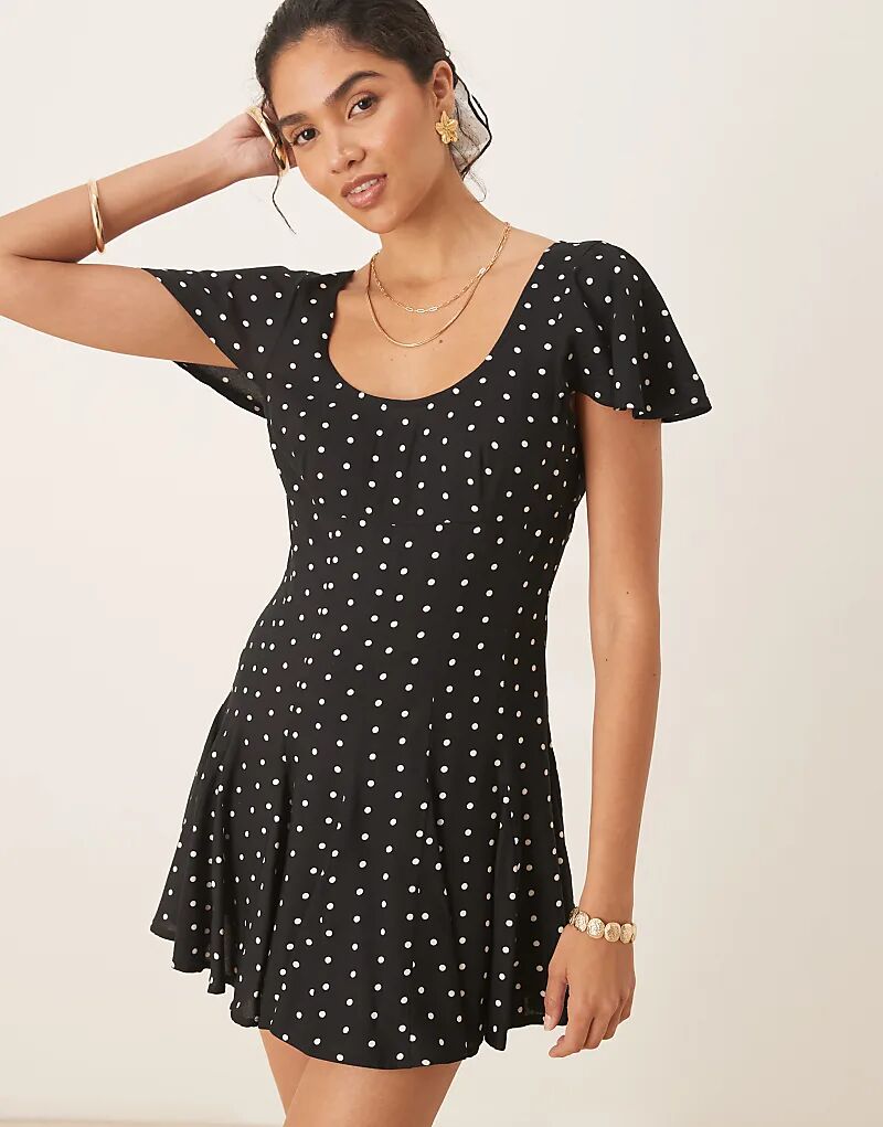 

Мини-платье ASOS DESIGN с подолом годе в горошек