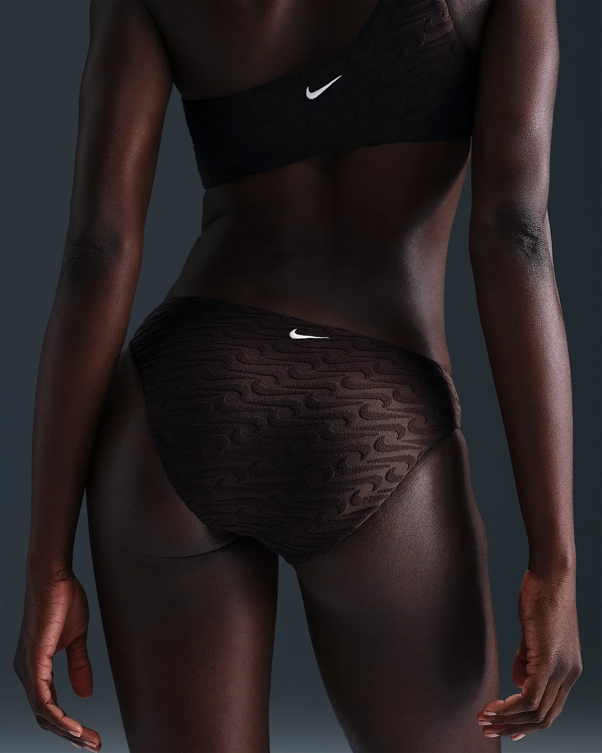 Женские бикини-трусы Terry Hipster Nike Swim Swoosh Link, Baroque Brown — фото 3