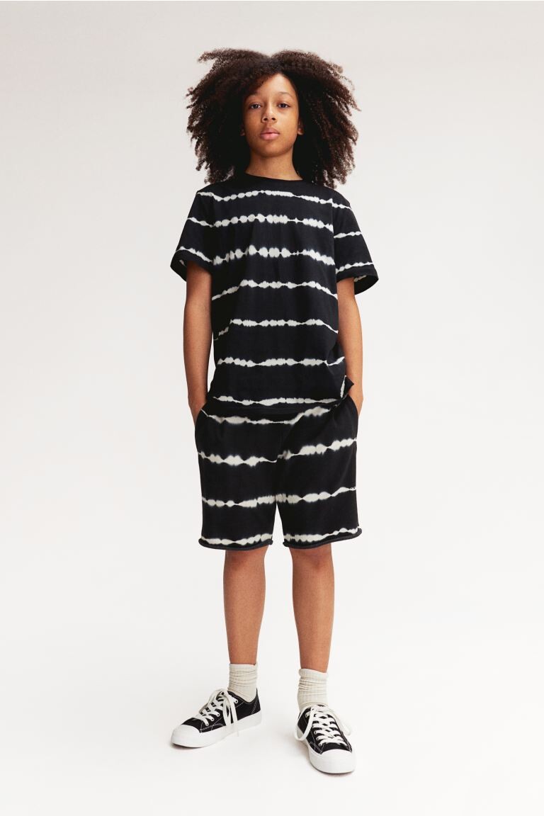 

Футболка H&M, черный