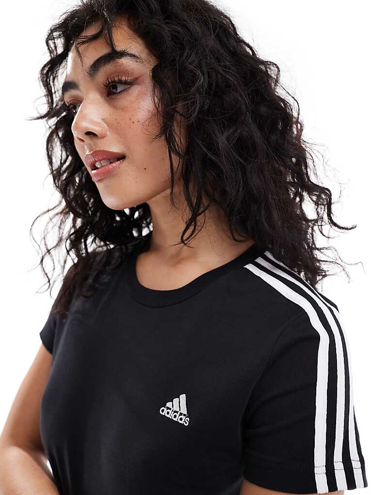 

adidas Performance – Essentials – черная приталенная футболка с 3 полосками