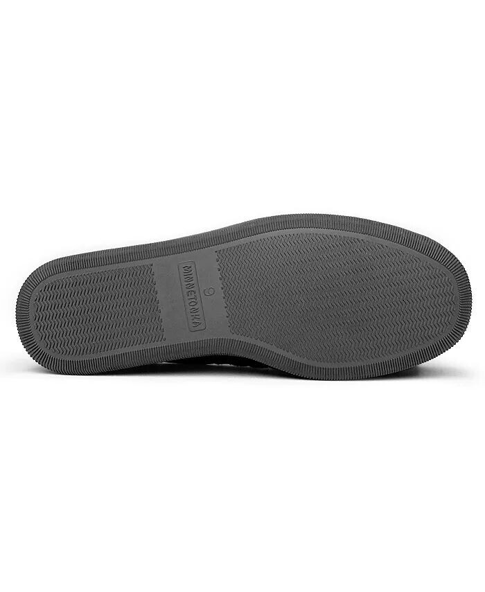 Мужские тапочки-мокасины из овчины на жесткой подошве Minnetonka, серый — фото 3