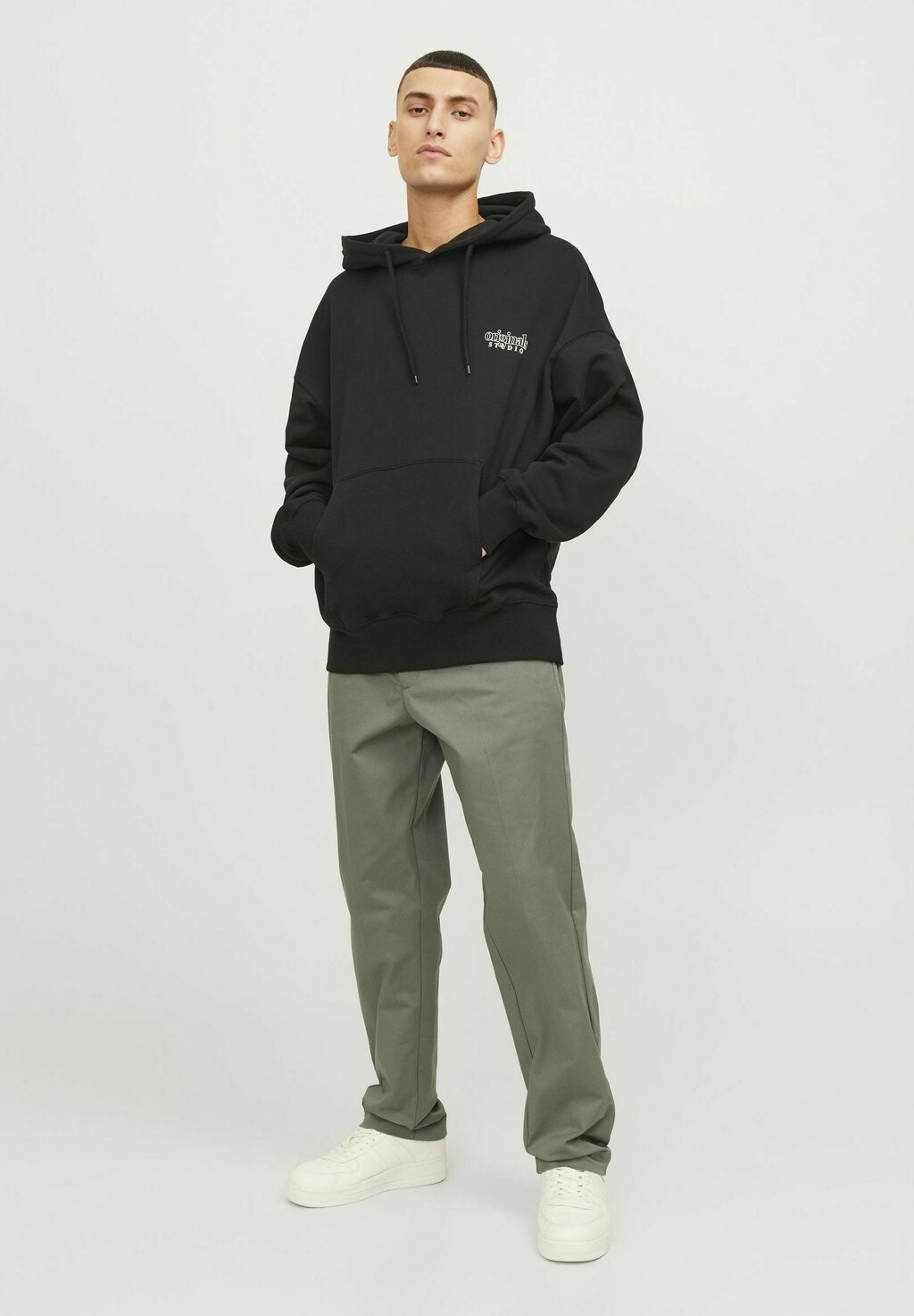 

Чино JPSTKANE JJOTIS Jack & Jones, цвет agave green