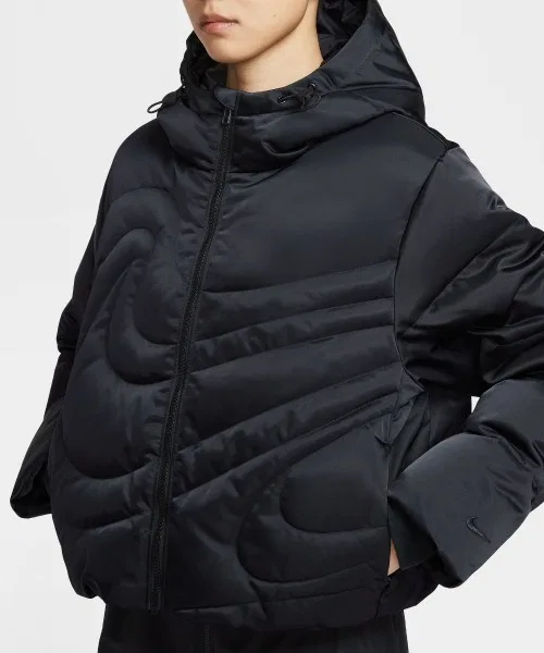 Женская пуховая куртка Nike Therma-FIT Oversized Down Puffer Jacket, чёрная — фото 3