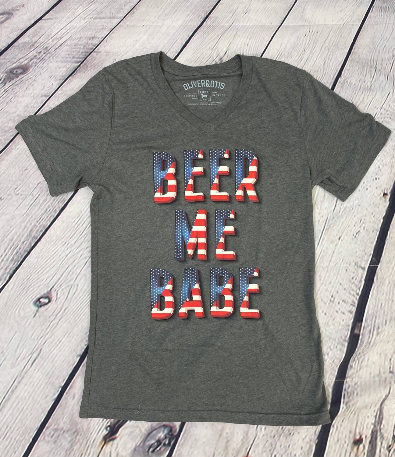 

Футболка Beer Me Babe в сером цвете OLIVER & OTIS, серый