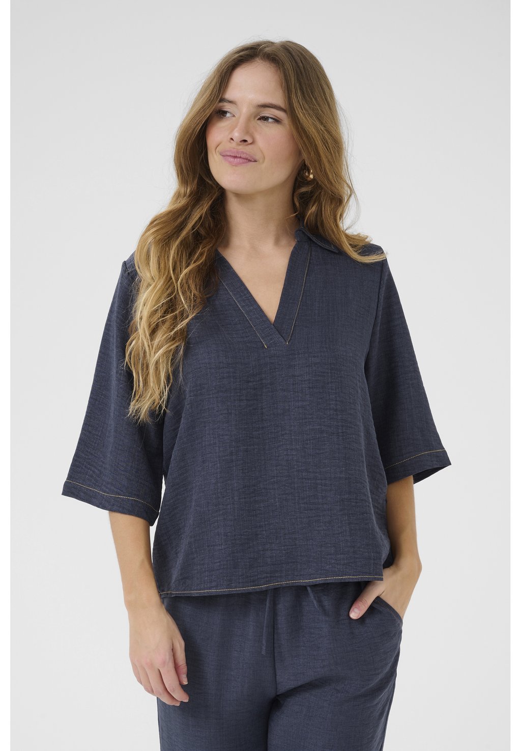 

Блуза CUUNIQUE Culture, цвет Medium Blue Wash