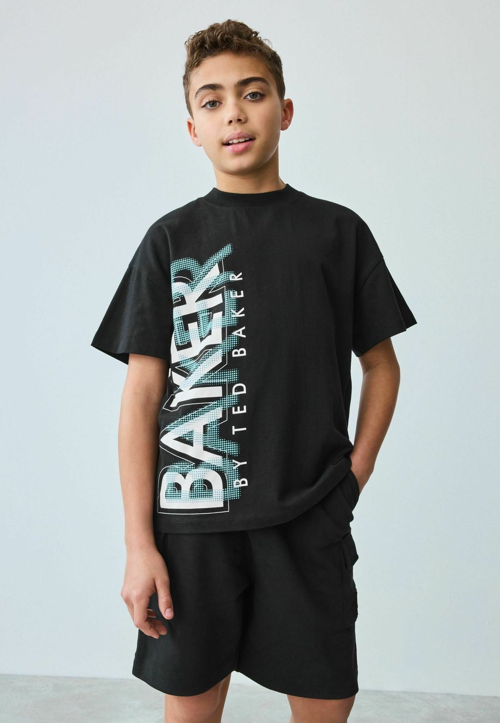 

Футболка с принтом REGULAR FIT Baker by Ted Baker, черный
