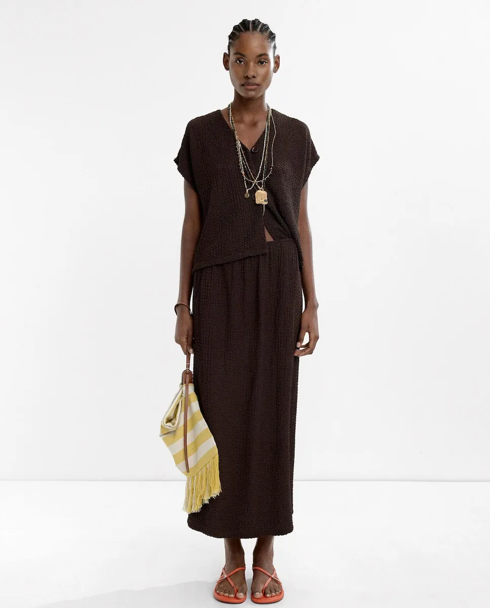 

Длинная юбка с текстурой Parfois, темно-коричневый