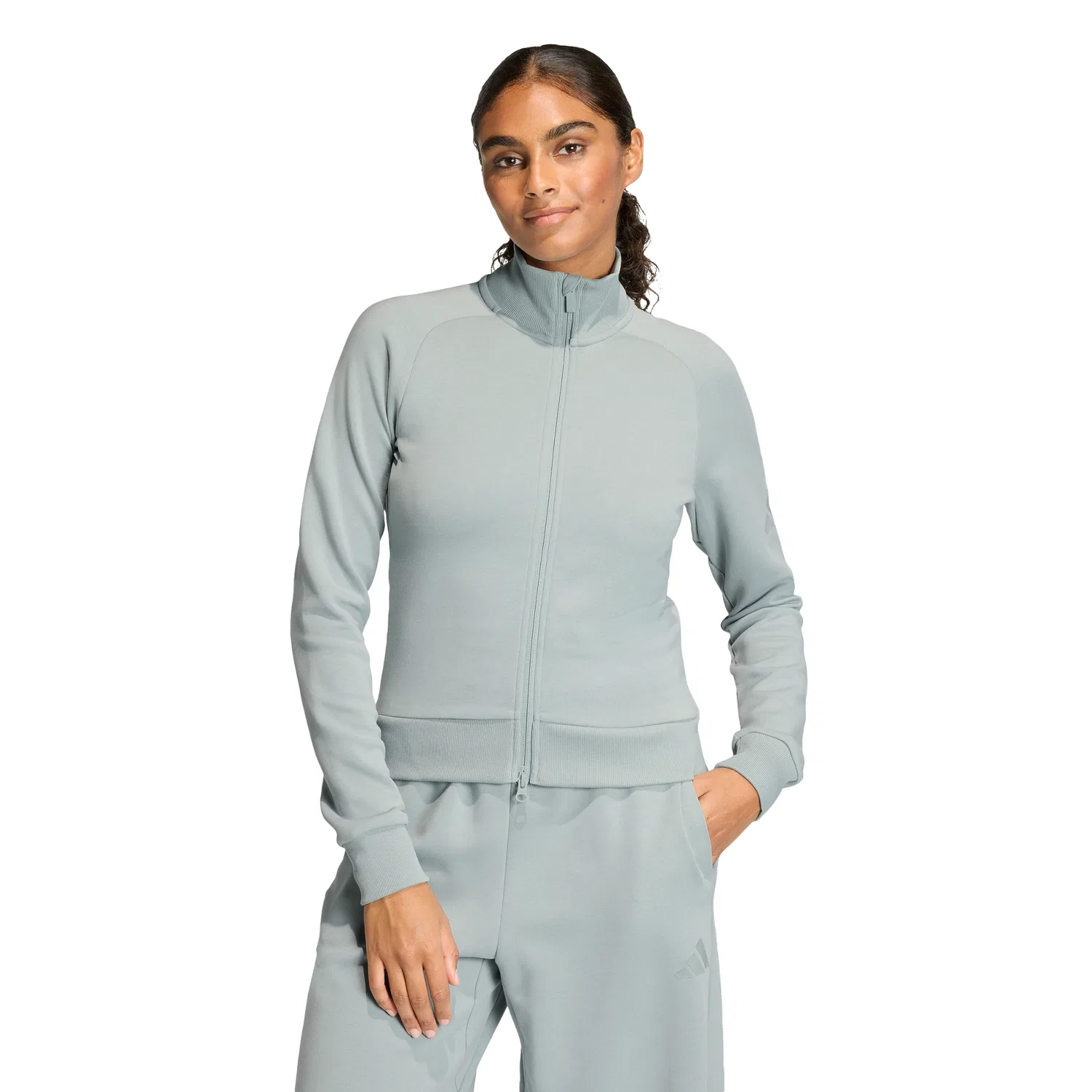 Женская приталенная спортивная куртка Soft Luxe Wonder Sage от Adidas — фото 4