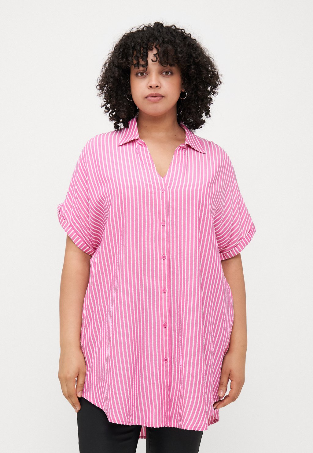 

Блузка на пуговицах CARPENNA LOOSE SHIRT ONLY Carmakoma, розовый