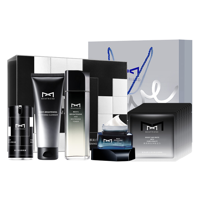 

Наборы для ухода за кожей для мужчин MANFRIEND