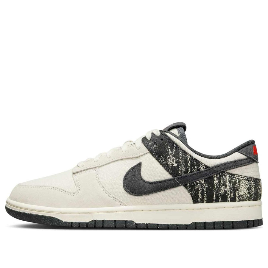 

Кроссовки Nike Dunk Low Retro SE 'Pale Ivory Picante Red', бежевый