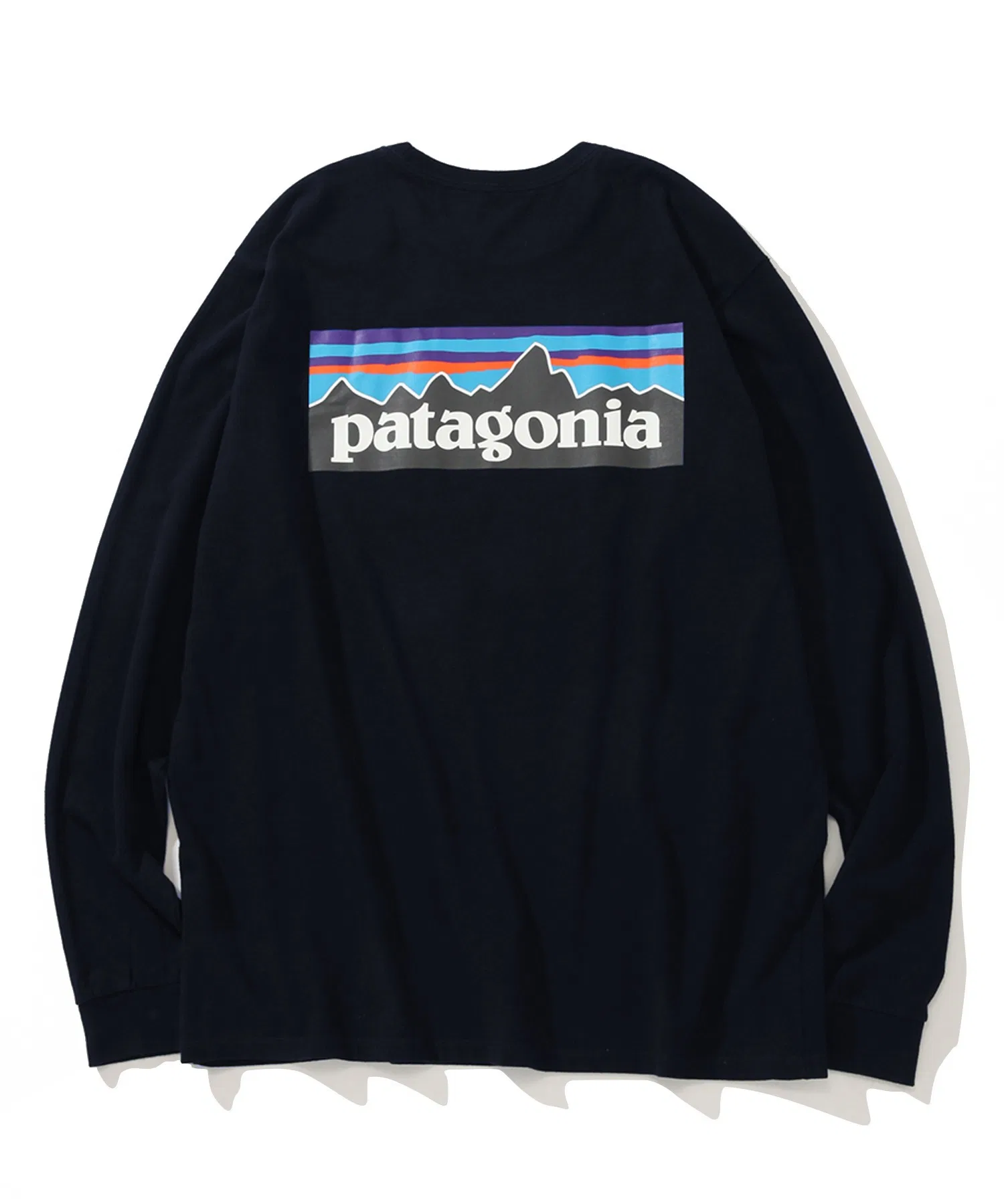 Унисекс футболка с логотипом Patagonia L/S P-6 Logo Responsibili-Tee тёмно-синяя