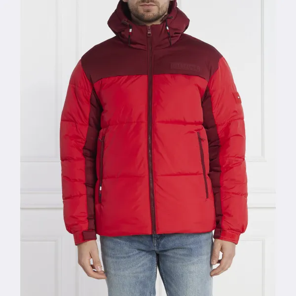 

Куртка классического кроя с капюшоном New York Tommy Hilfiger, красный