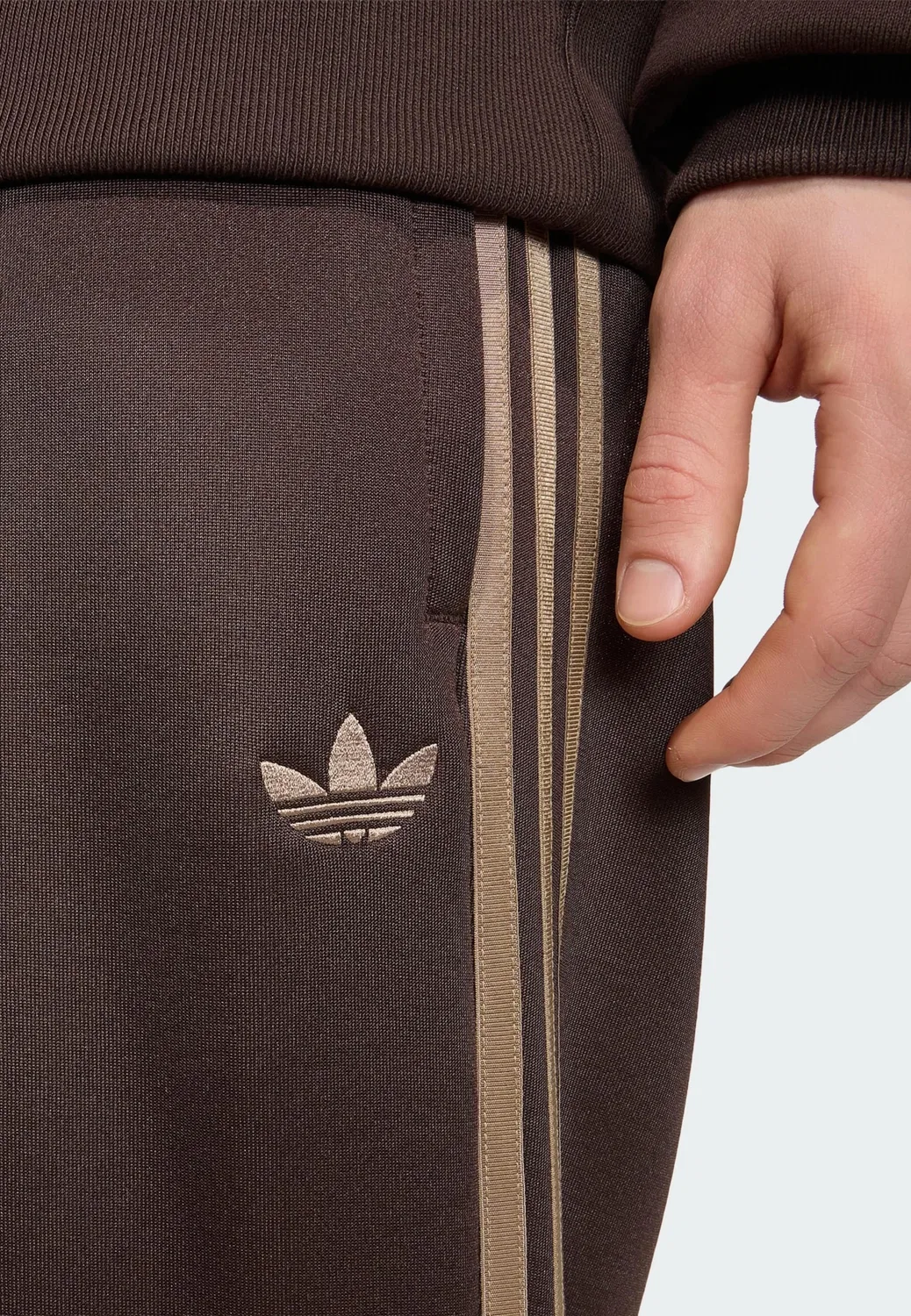 Брюки-мешки Adidas Originals Baggy Pants Adicolor в карамельном и темно-коричневом цветах — фото 4