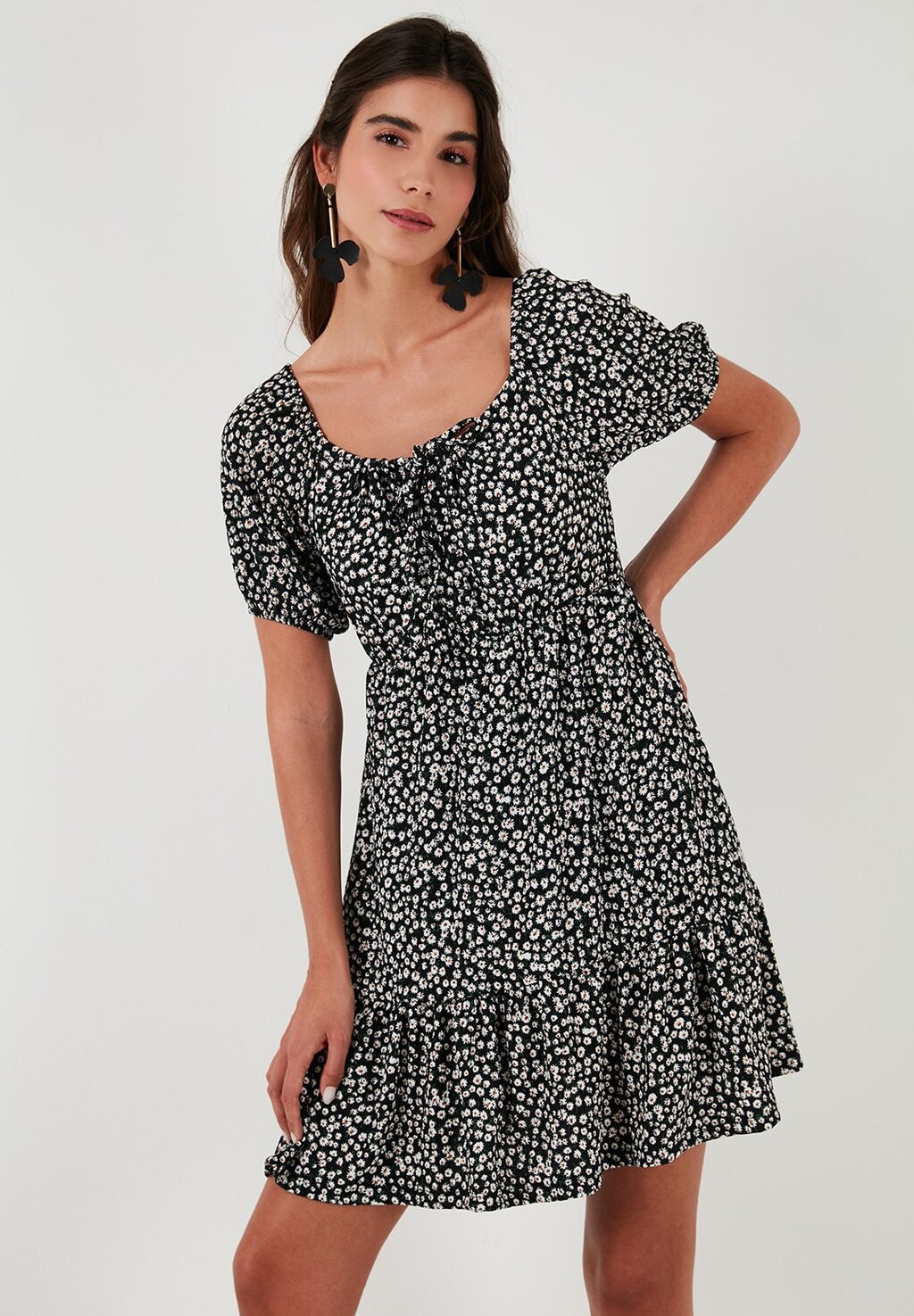 

Летнее платье LELA, черное