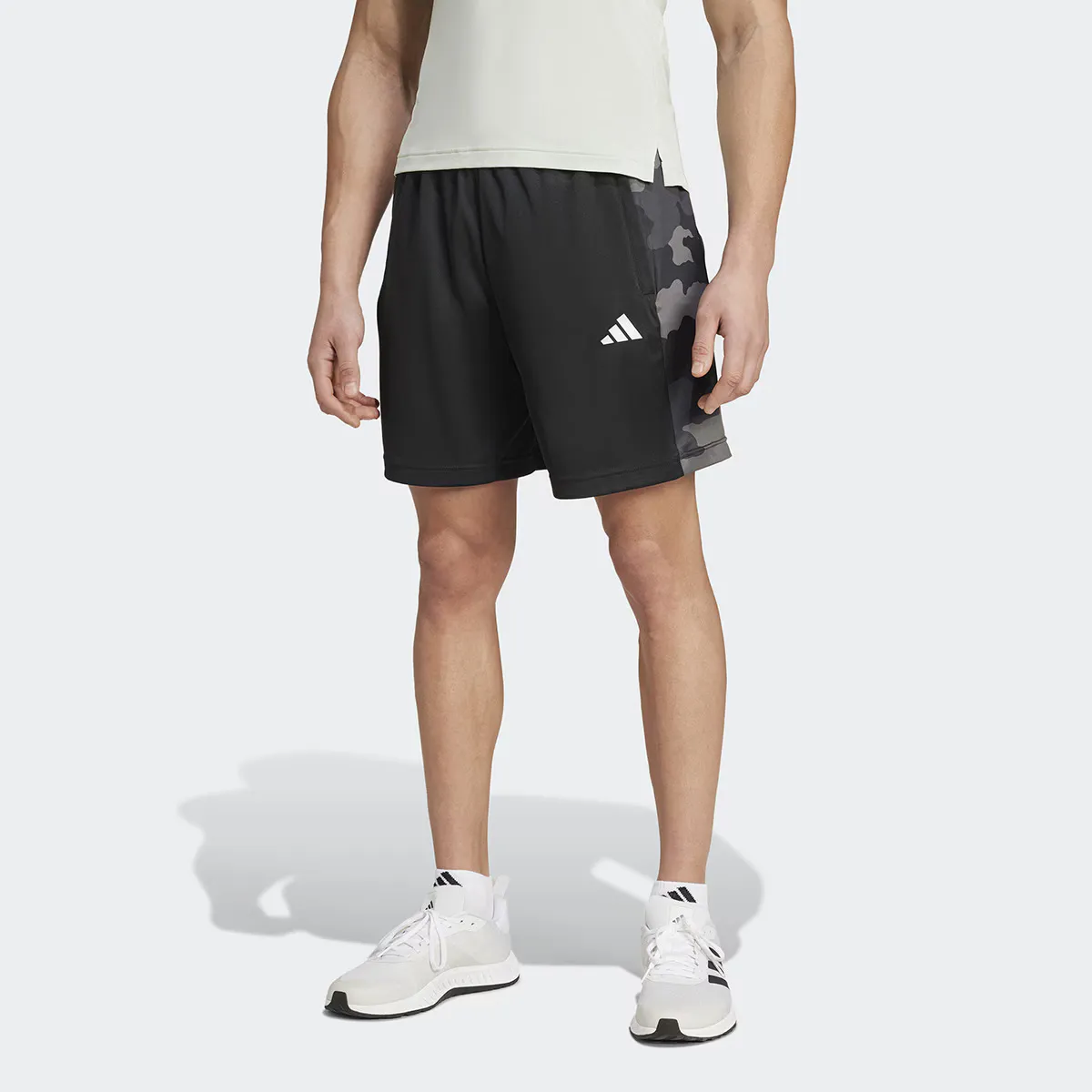 

Мужские шорты Adidas Train Essentials Camo Training, черный