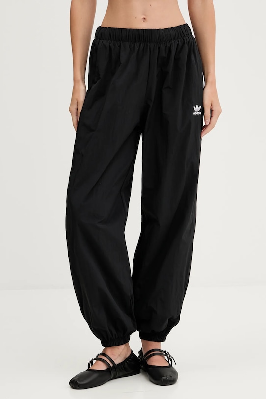 

Брюки спортивные Essentials Adidas Originals, черный