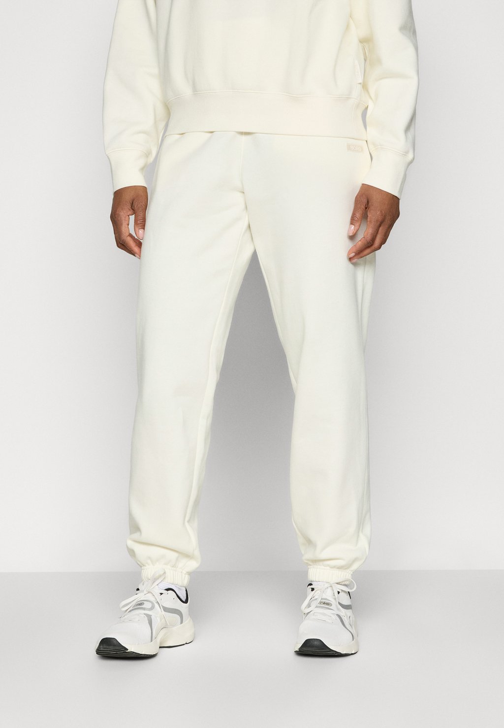 

Спортивные штаны STUDIO SWEATPANTS Björn Borg, кремовый