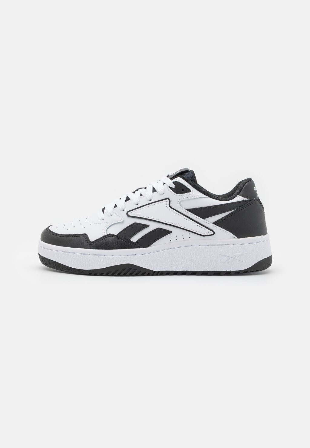 

Низкие кроссовки Atr Chill Unisex Reebok, цвет black/footwear white, Серый, Низкие кроссовки Atr Chill Unisex Reebok, цвет black/footwear white