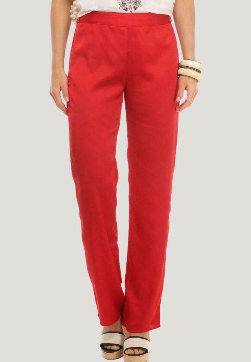 

Спортивные брюки PANTALÓN SATINADO ANANY, красный