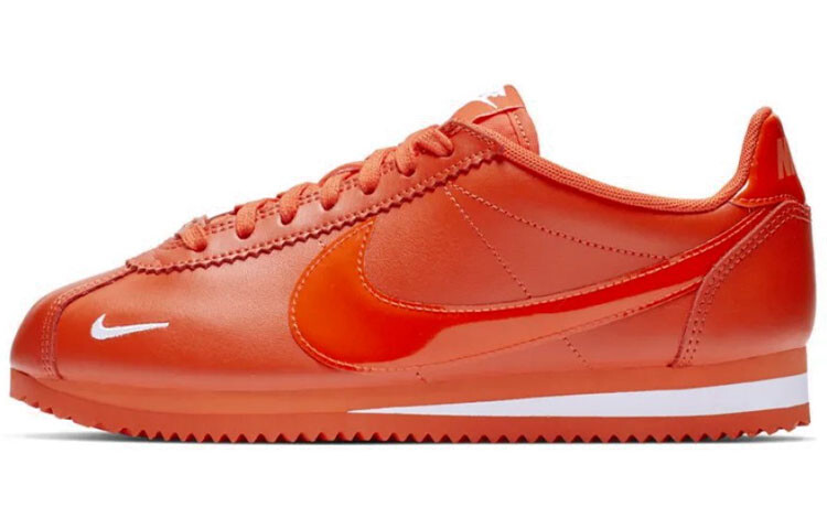 

Кроссовки Nike Classic Cortez Team Orange Women's
