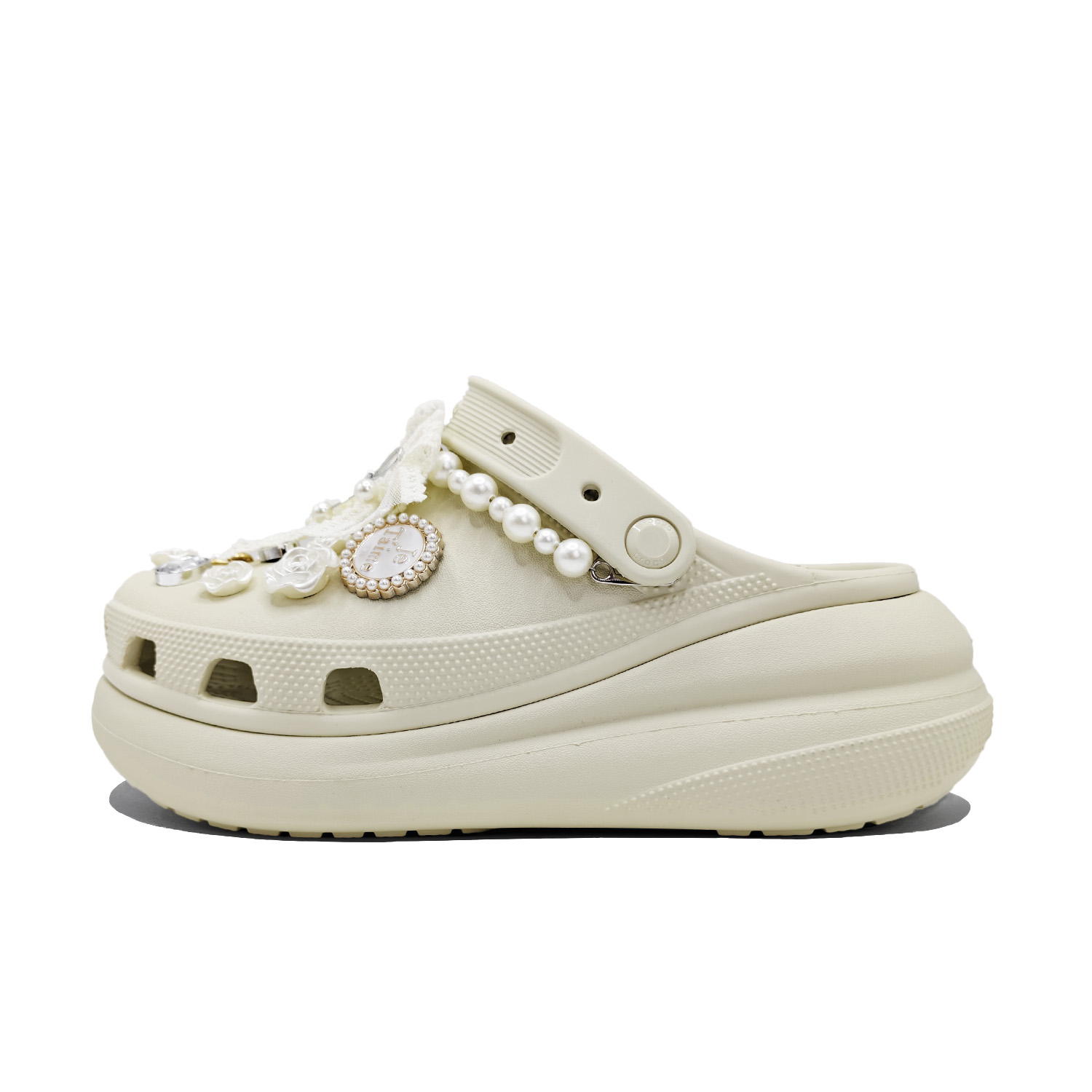 Crocs Кроссовки Crush Clog для женщин в цвете кость, цвет Bone