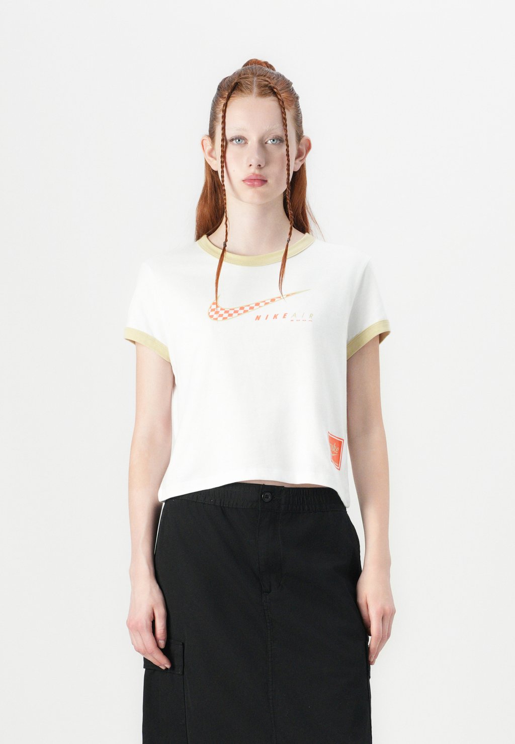 

Футболка с принтом CLUB TEE MOTO Nike Sportswear, белый