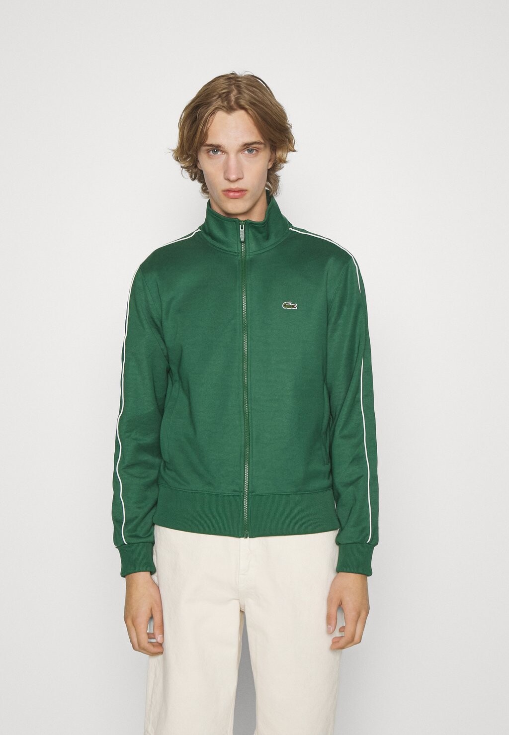 

Куртка тренировочная ESSENTIAL TRACKSUIT Lacoste, цвет green