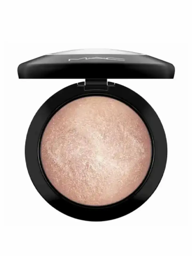 

Минеральная пудра Mineralize Skinfinish Natural, оттенок Soft & Gentle MAC