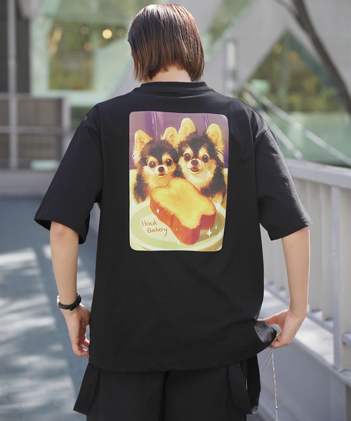 

Футболка с коротким рукавом, анималистический принт "HOOK BAKERY", черная