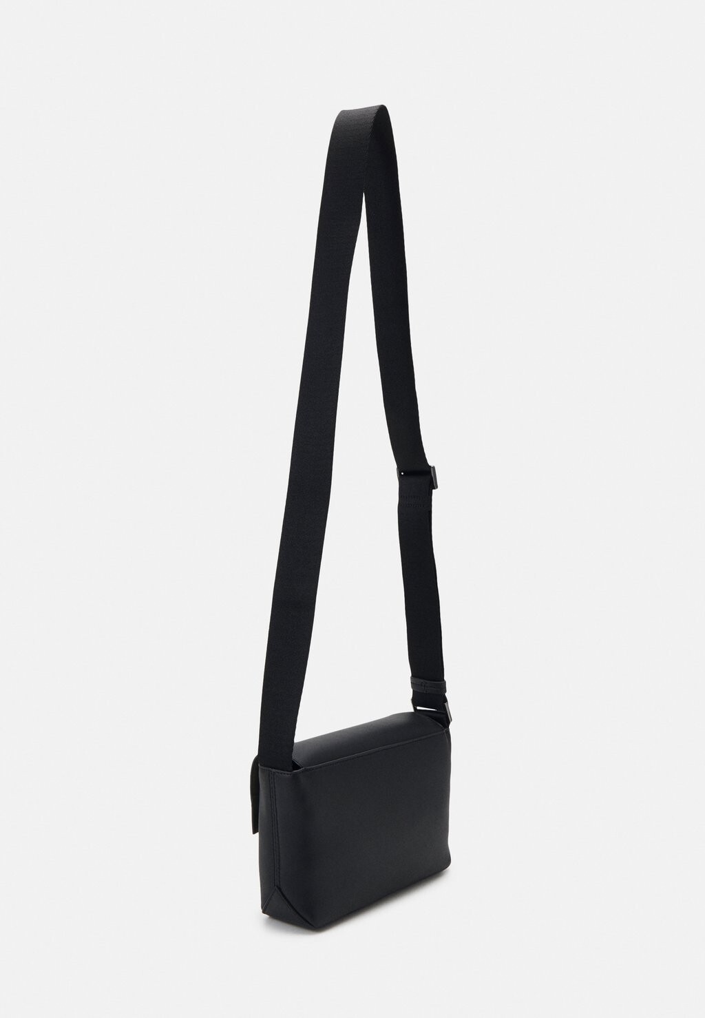 

Сумка через плечо Origami Camera Bag Unisex Calvin Klein, черная