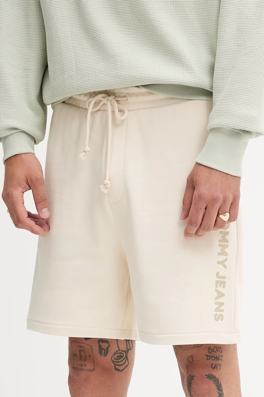 

Хлопковые шорты Tommy Jeans, бежевый
