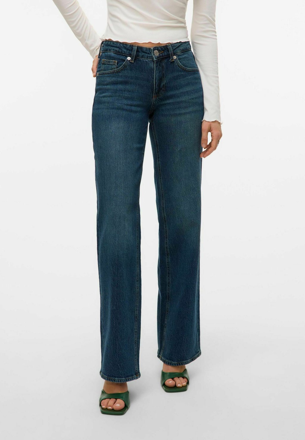 

Джинсы прямого покроя Vero Moda, деним