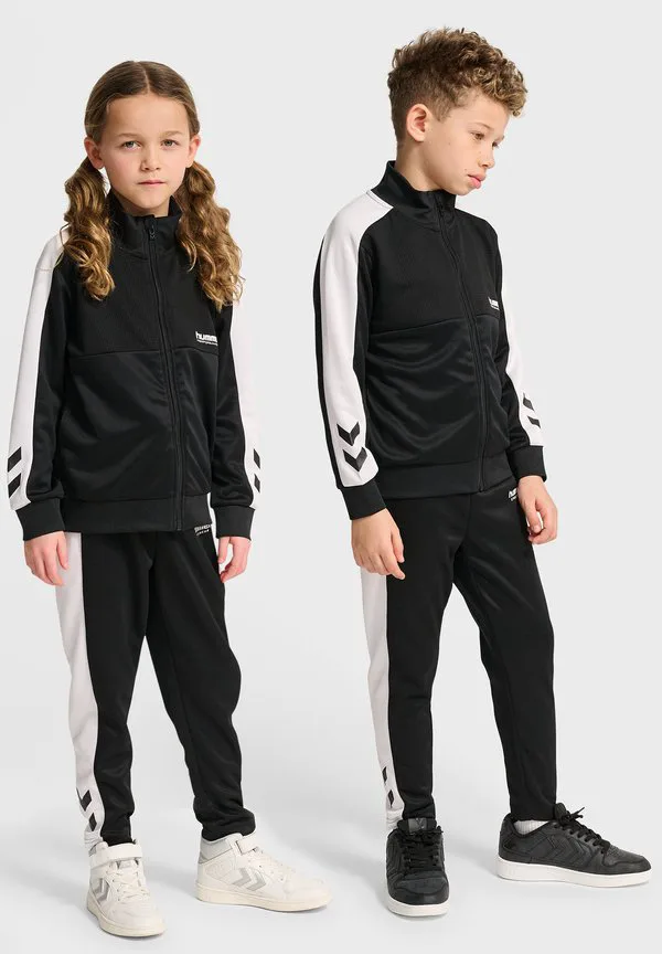 Спортивный костюм из блоков Hummel, Black