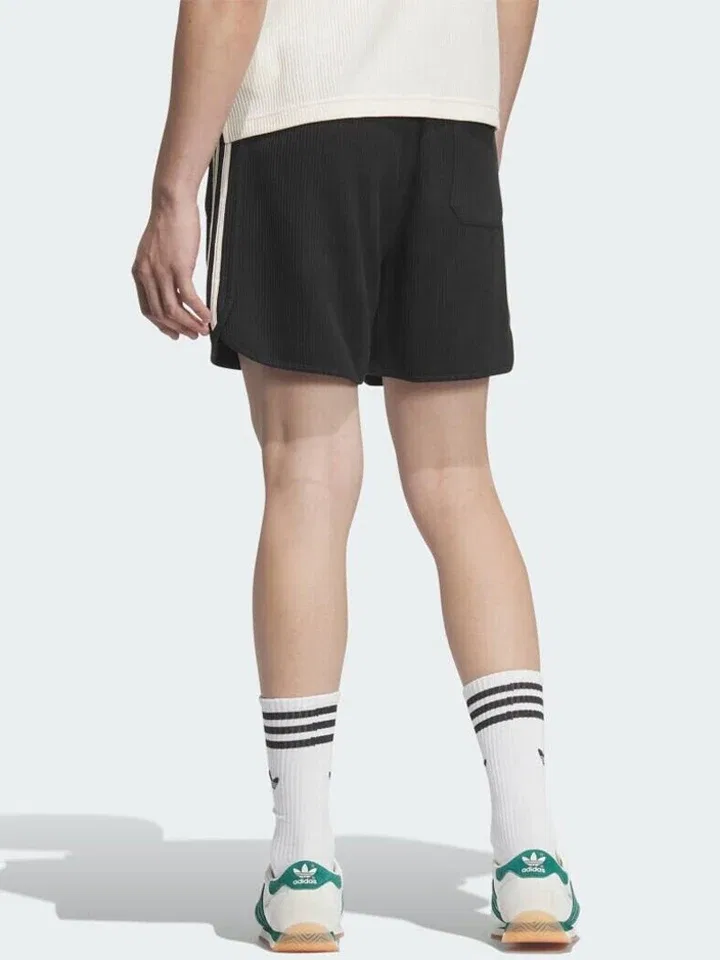 Шорты свободного кроя Adidas, черный — фото 2