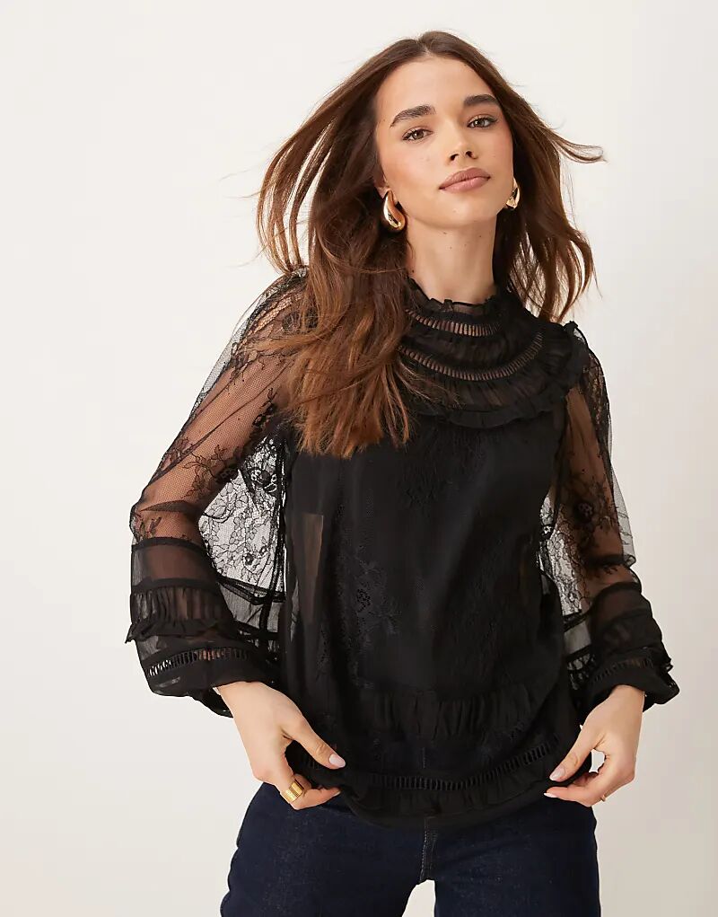 

Топ с длинными рукавами из кружева черного цвета Miss Selfridge